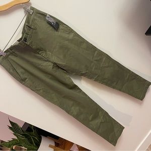 NWT DKNY Dusky Green Mens Chino 4 Pocket Pants Size 32/30